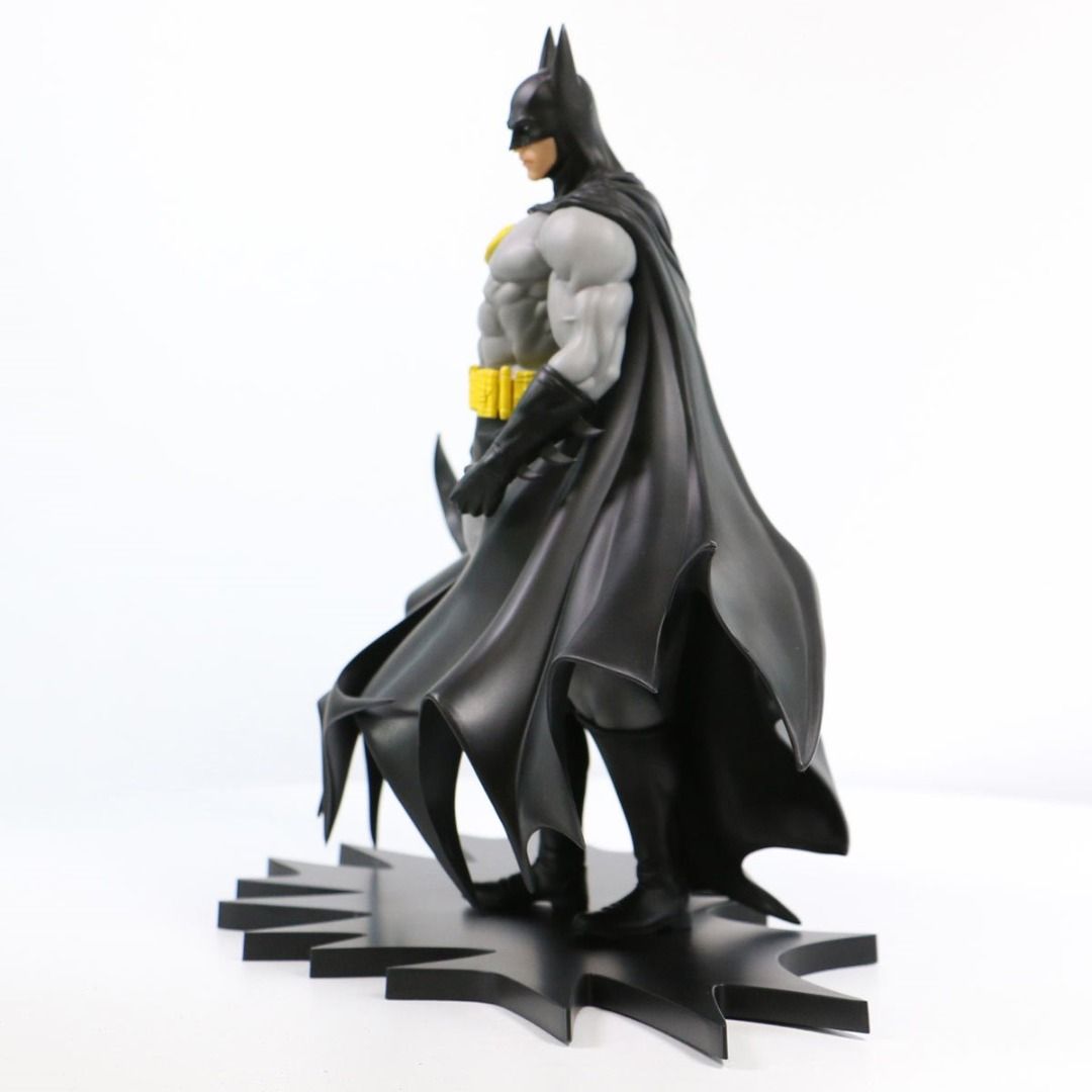 DC Heroes Batman B&W PX PVC Statue à l'échelle 1/8