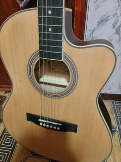 Qte 40’ Inches QAG-23 Acoustic Guitar with Trussrod and Builtin Guitar Pickup natural