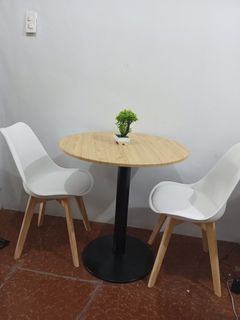 Round table wooden design 70*70cm set with 2pcs Nordic Chair padded