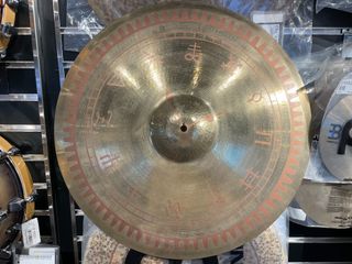 （分類：）位於 。 由 parsonsmusicoutlet 提交（商品編號 1299793194，圖片 1）。簡介： 。