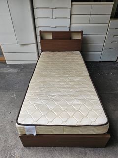 Single Bed Frame w/ Lamp