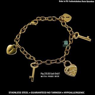 Stainless Steel Heart and Key Charm Bracelet (Design 1)
