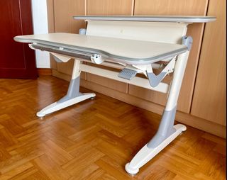 (Category: ) located in . Submitted by june2017 (Listing ID 1299862088, Image 1). Description: .