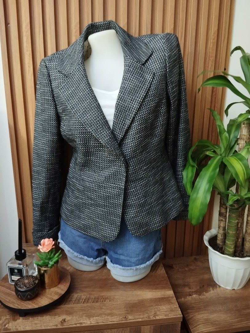 Tahari petite blazer sales