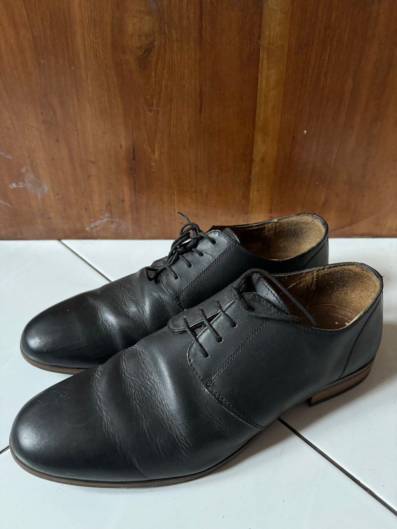 TOPMAN Derby Shoes Sepatu Kulit Formal