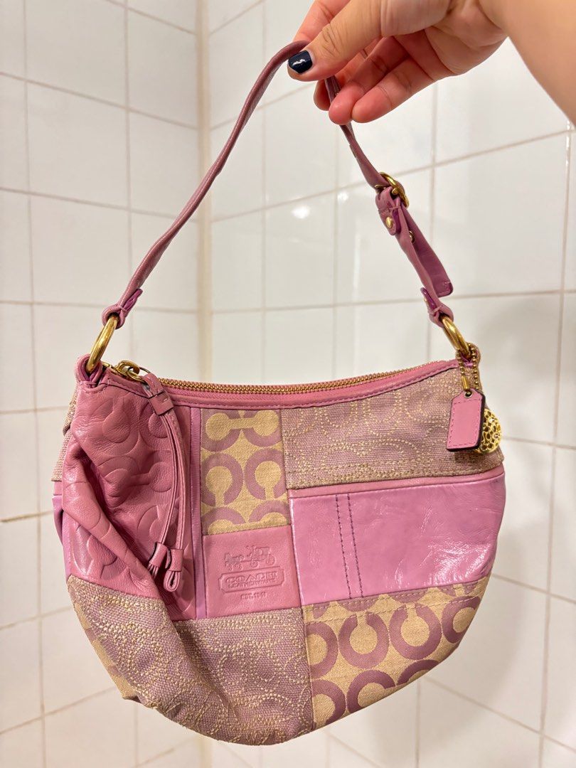 バッグ Coach Signature Patchwork Hand Bag Pink Coach Signature Patchwork Tote Shoulder Bag￼￼. Limited