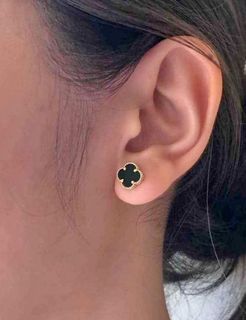 18k Clover Black Stud Earrings Onyx - Black pawnable