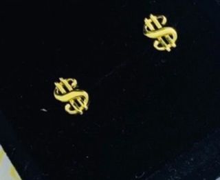 18k Gold Dollar shaped  Stud Earrings Pawnable