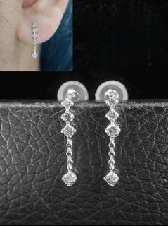 .20ct diamond drop earrings