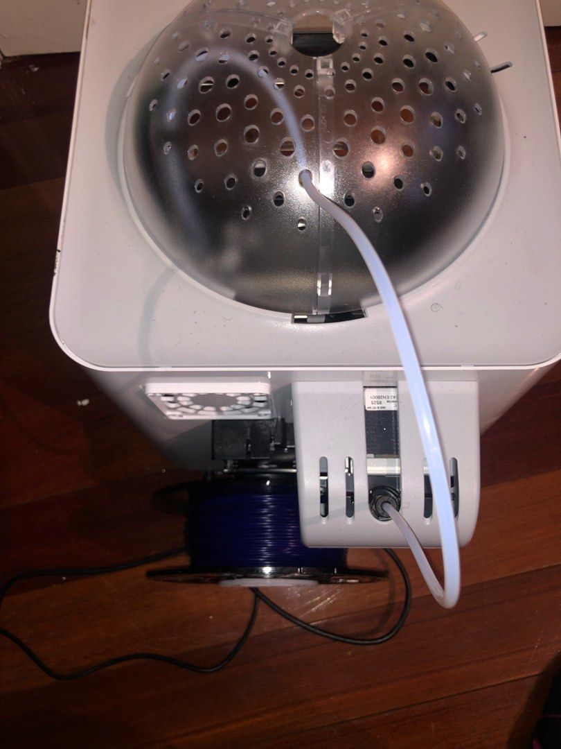 3D printer (Category: Electronics & Gadgets Others) located in Toronto. Submitted by whugghar33942 (Listing ID 1300080507, Image 2). Description: Negotiable .