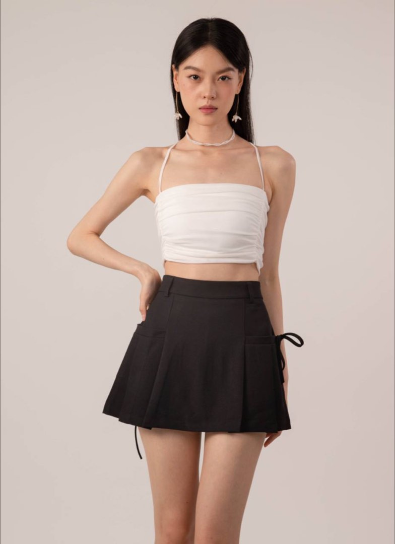 6style wear with style skorts black S Women s Fashion Bottoms Skirts on Carousell