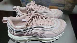 （分類：）位於 。 由 keiiikooo 提交（商品編號 1300075748，圖片 1）。簡介： 。