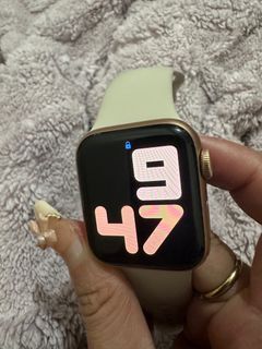 Apple watch SE Gold 1st Gen