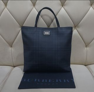 Authentic Burberry small tote bag / hand bag