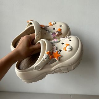Beige Slip Ons Slippers Loafers Bedroom Crocs Sandals Platforms