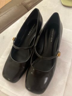 （分類：）位於 。 由 bouncingbutterflies 提交（商品編號 1300066632，圖片 1）。簡介： 。