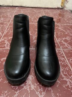 Chelsea boots (black)
