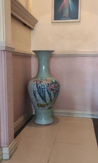 Chinese  Porcelain vase and jars.
