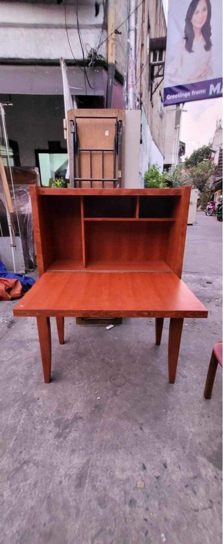 Classic Study Table Japan surplus (Category: Tables & Sets) located in Manila. Submitted by Hezcki (Listing ID 1300077503, Image 1). Description: .