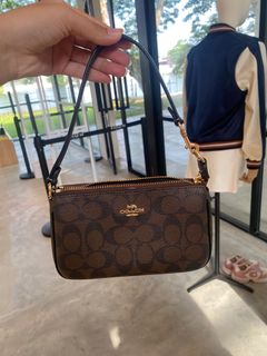 (Category: ) located in . Submitted by psbywanajalil (Listing ID 1300069976, Image 1). Description: .
