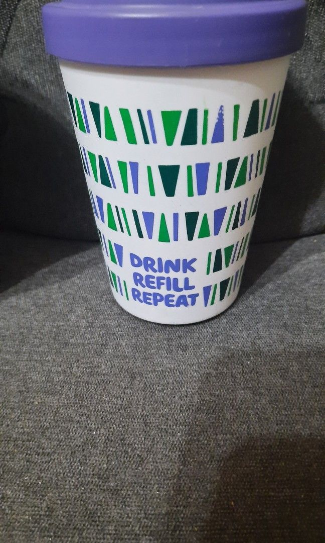 Coffee cup plastic material 5x3" (Category: Coffee & Tea Tableware) located in Manila. Submitted by luckycharm_215 (Listing ID 1300025648, Image 3). Description: unused minor scratches on print UK origin.