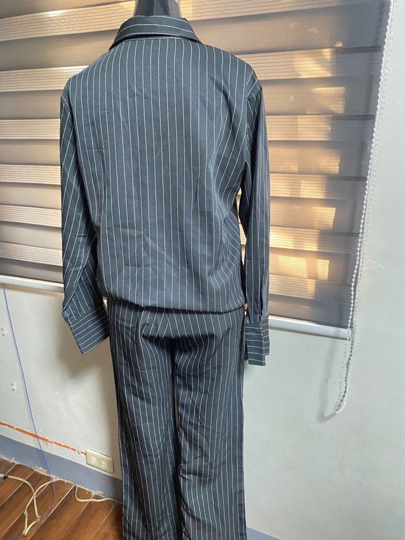 Coords pants (Category: Sets & Coordinates) located in Caloocan City. Submitted by merika143 (Listing ID 1299964915, Image 2). Description: .