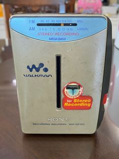 DEFECTIVE Sony Walkman WM-GX100 Stereo Recording Defective Cassette Muisc Player Tape / NOT WORKING