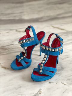 (Kategori: ) berada di . Dikirim oleh kiano_shoes (ID iklan 1300013333, Gambar 1). Deskripsi: .
