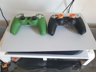 For Sale Ps5 with 2 controllers  complete rush