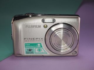 Fujifilm Finepix F50 FD | 12 Megapixels Digital Camera