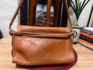 Genuine leather sling bag