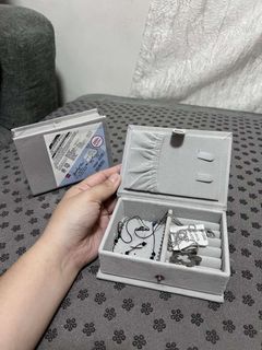 Gray Velvet Mini Jewelry Box