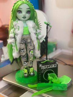(Category: ) located in . Submitted by Nicolle (Listing ID 1299962626, Image 1). Description: .