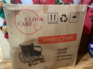 Heavy duty wheelchairs