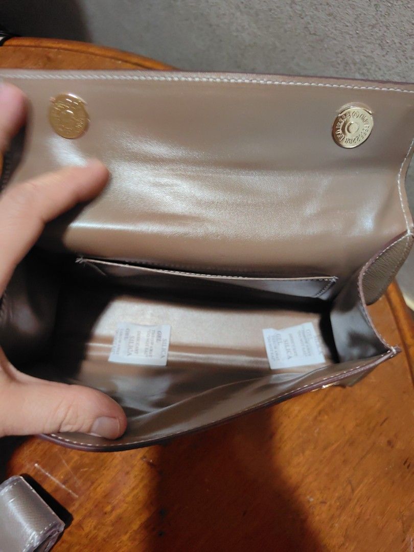 HOLB HARMONY (Category: Shoulder Bags) located in Quezon City. Submitted by finds_stuff (Listing ID 1300104539, Image 3). Description: Bought from Thailand HOLB PU leather.