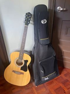 Ibanez Acoustic Guitar with TKL Bag