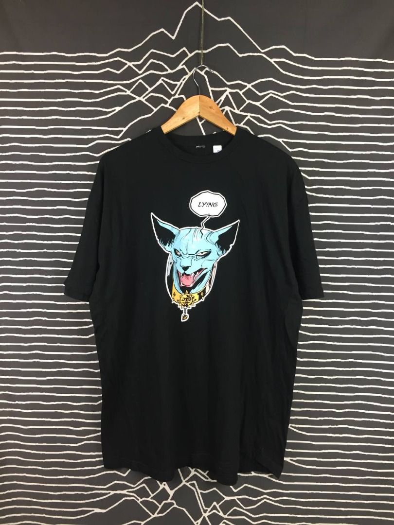 Saga lying cat shirt on sale