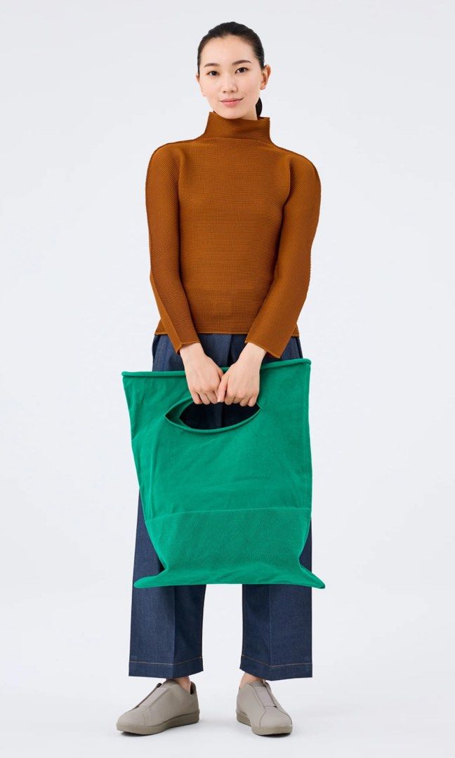 me by ISSEY MIYAKE KONBU MESH イッセイミヤケバッグ｜バッグ