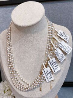 Mikimoto  Pearl Necklace 18k gold Japan