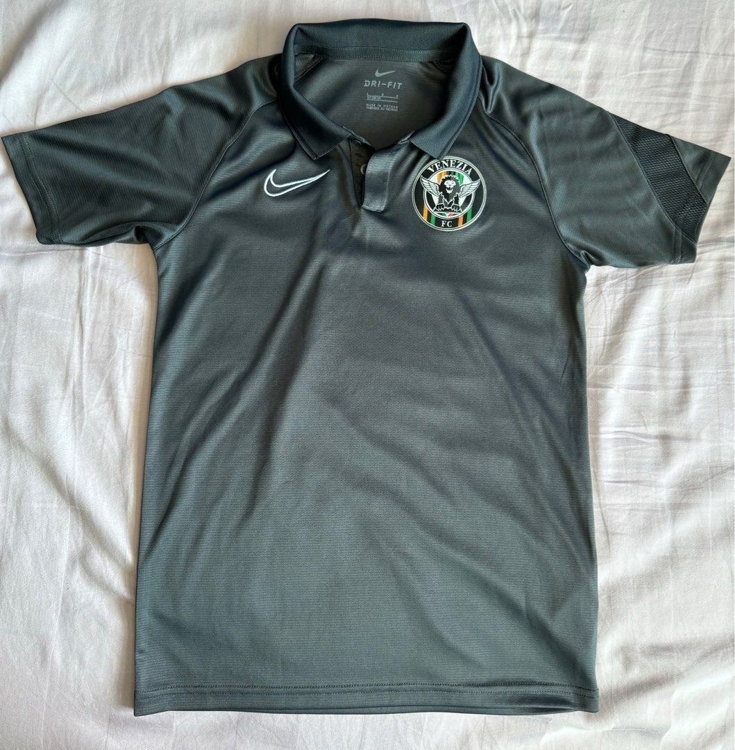 nike venezia t shirt