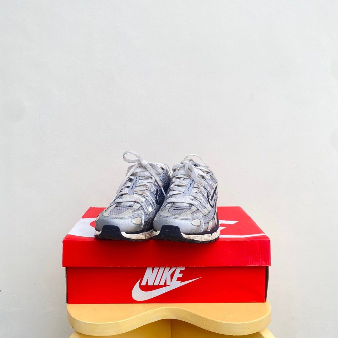Nike P-6000 Metallic Silver, Fesyen Pria, Sepatu , Sneakers di Carousell