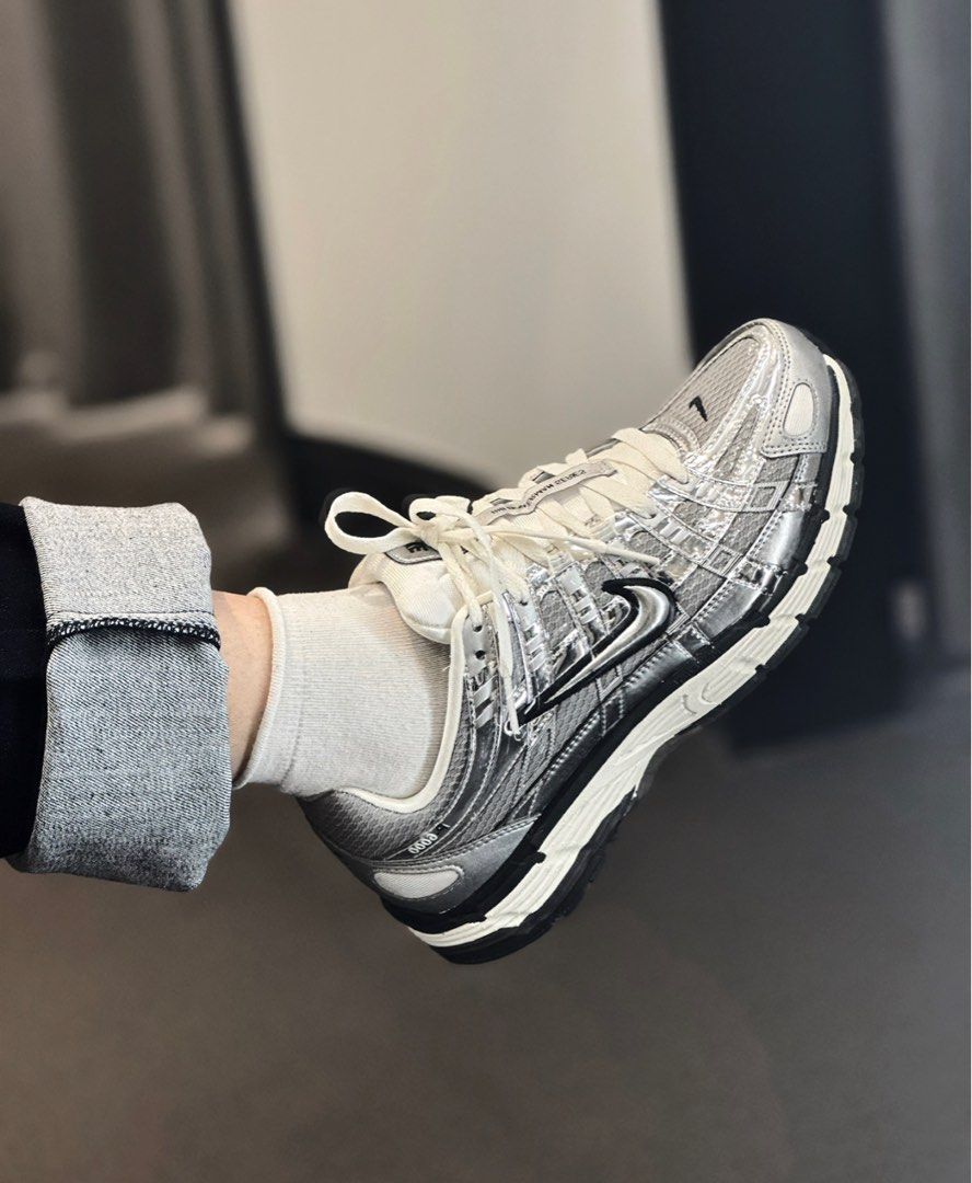 Modelli nike silver cheap
