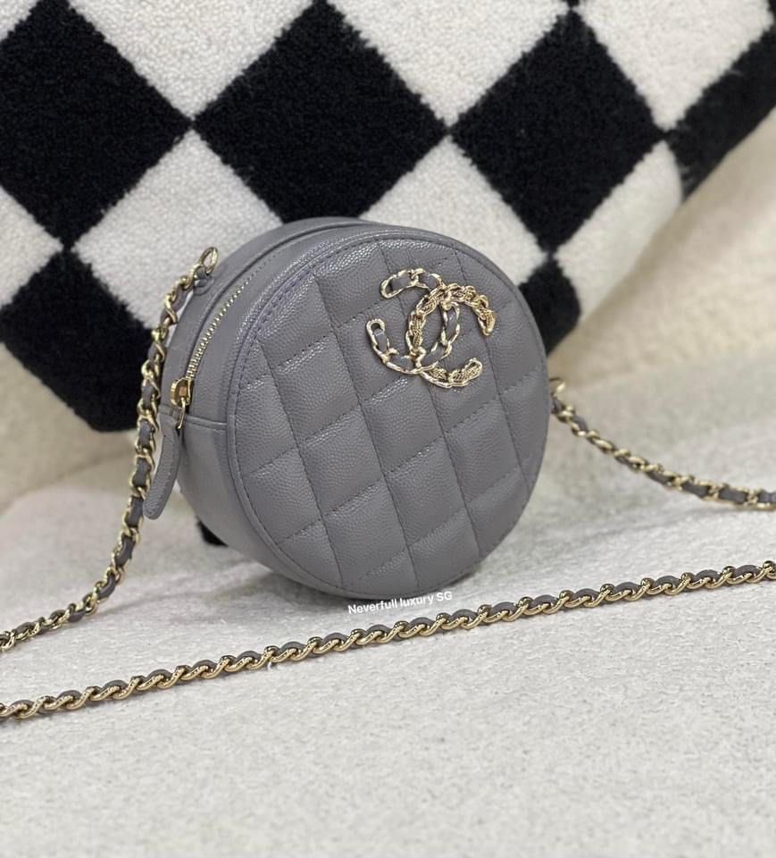 NO NEGO Chanel Round Sling Clutch w Chain French New Wave Grey Caviar GHW