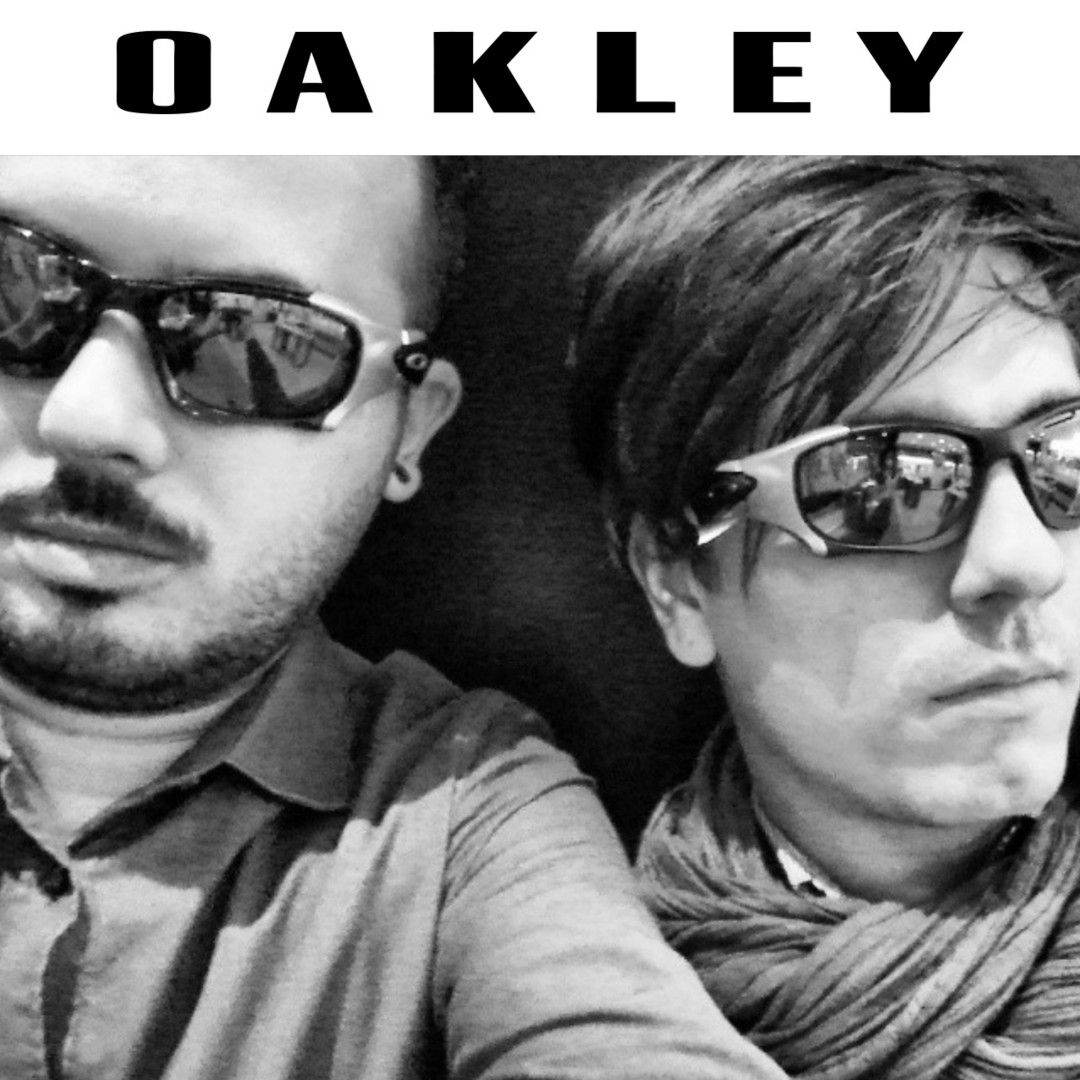 Oakley pit boss II sunglasses, Men's Fashion, Watches