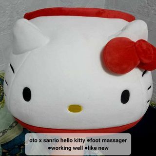 Oto Sanrio Hello Kitty Foot Massager
