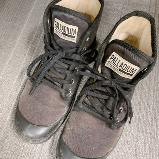 由 Gigi_stuff (刊登 ID 1300020073，圖片 1) 提交，位於 的 (類別：)，說明：。