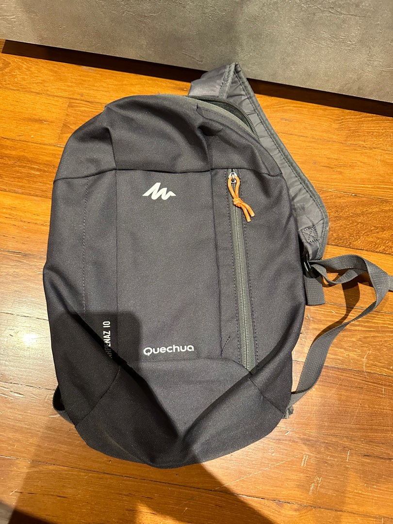 Quecha Grey Aprenaz 10 Bag/ Backpack, Men's Fashion, Bags, Backpacks on ...
