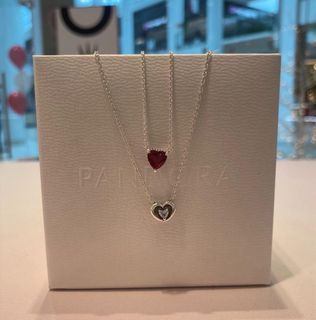 SALE✨ PANDORA RED HEART NECKLACE • HEART FLOATING NECKLACE • 1599 EACH!☺️