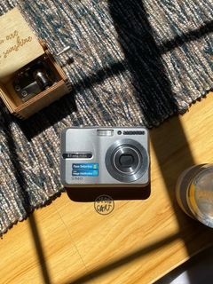 Samsung S860 Silver Digital Camera Digicam