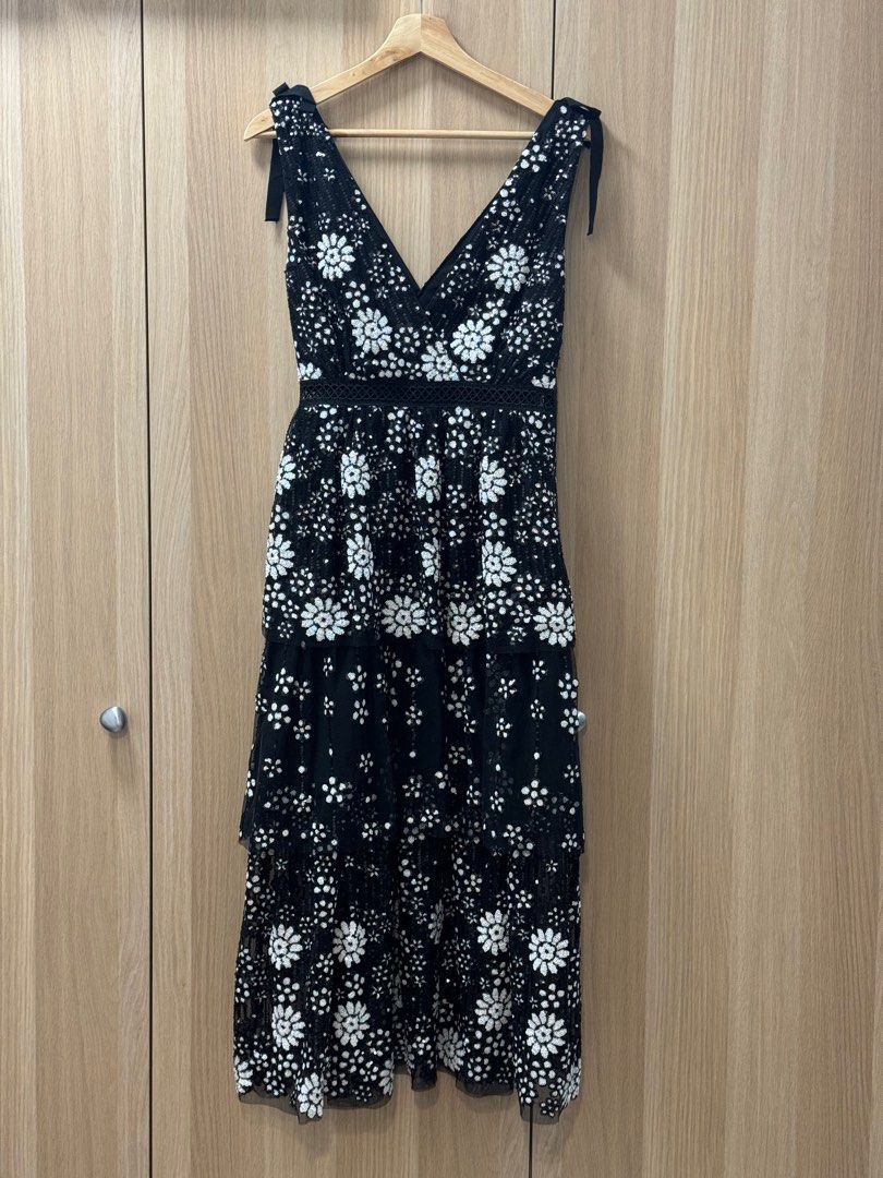 self portrait tiered sequin midi dress Self-Portrait Grey Embroidered Blossom Tiered Midi Dress
